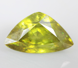 Желто-зеленый сфен 2,77 карата